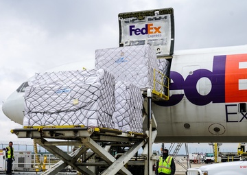 FEMA Project Airbridge Flight Arrives in Chicago to Support COVID-19