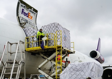 FEMA Project Airbridge Flight Arrives in Chicago to Support COVID-19