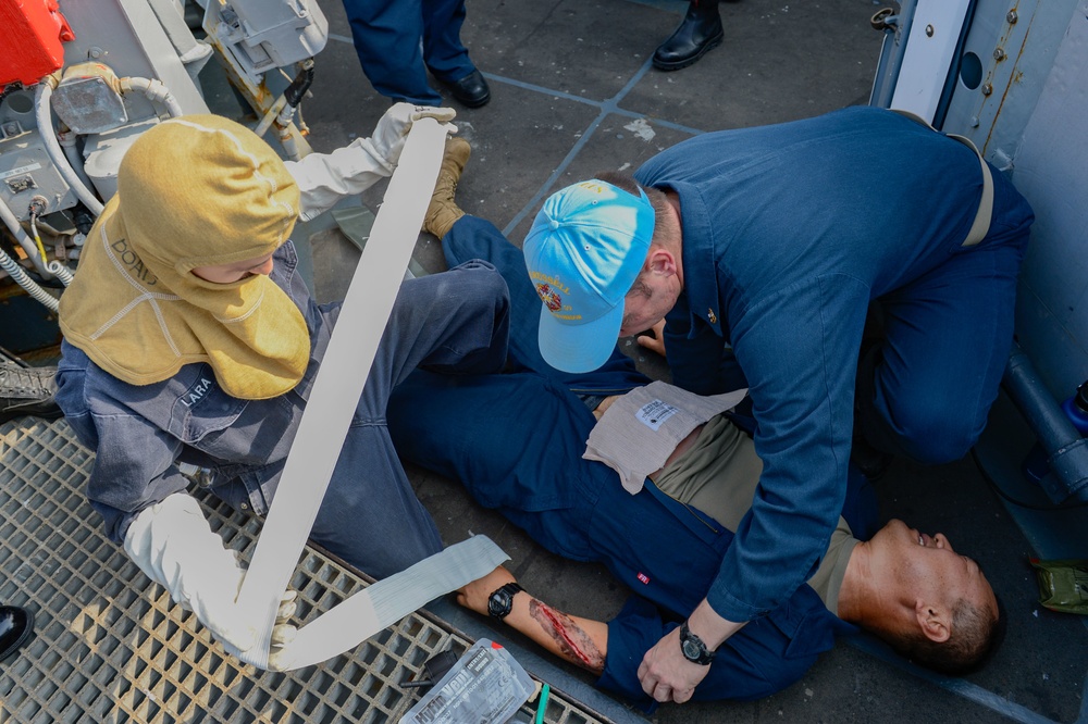 USS Russell Conducts Underway Operations