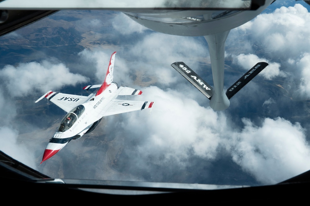 912th ARS Refuels Thunderbirds for USAF Academy Graduation Flyover