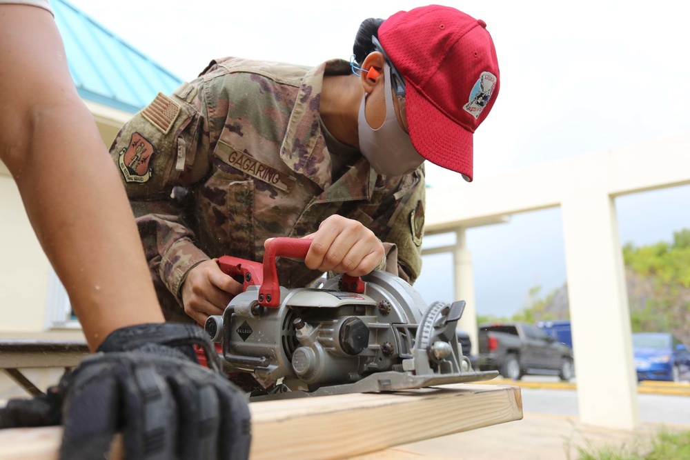 GUNG Engineers Install Environmental Control Units
