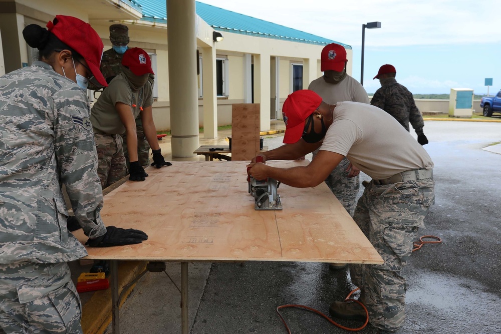 GUNG Engineers Install Environmental Control Units