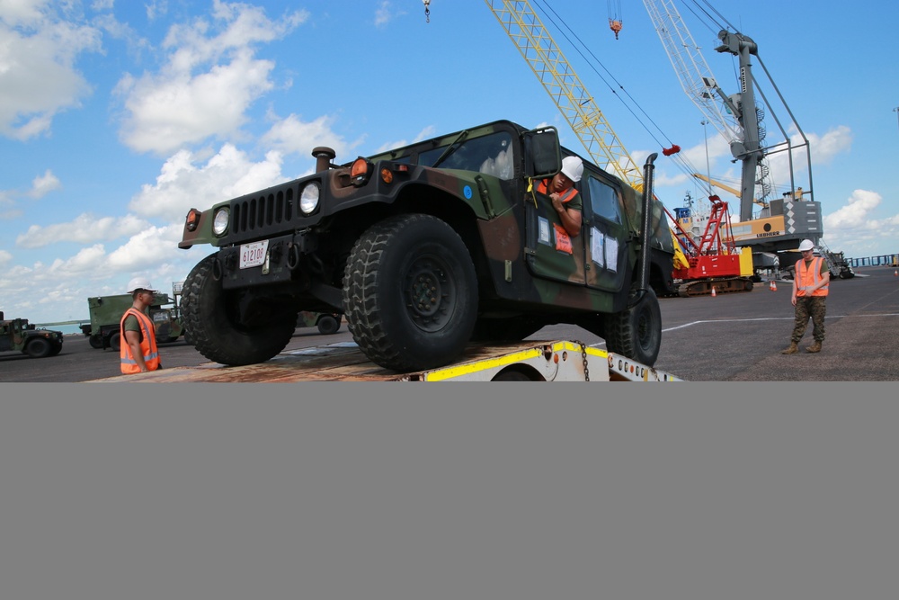 U.S. Marines in Darwin receive supply replenishment