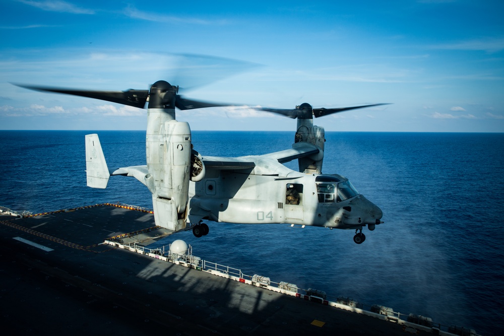 31st MEU, USS America conduct flight operations