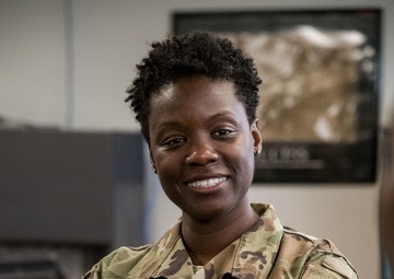 AMC/A1 visits Team Dover