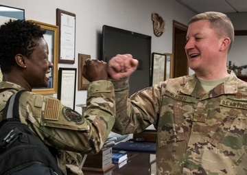 AMC/A1 visits Team Dover