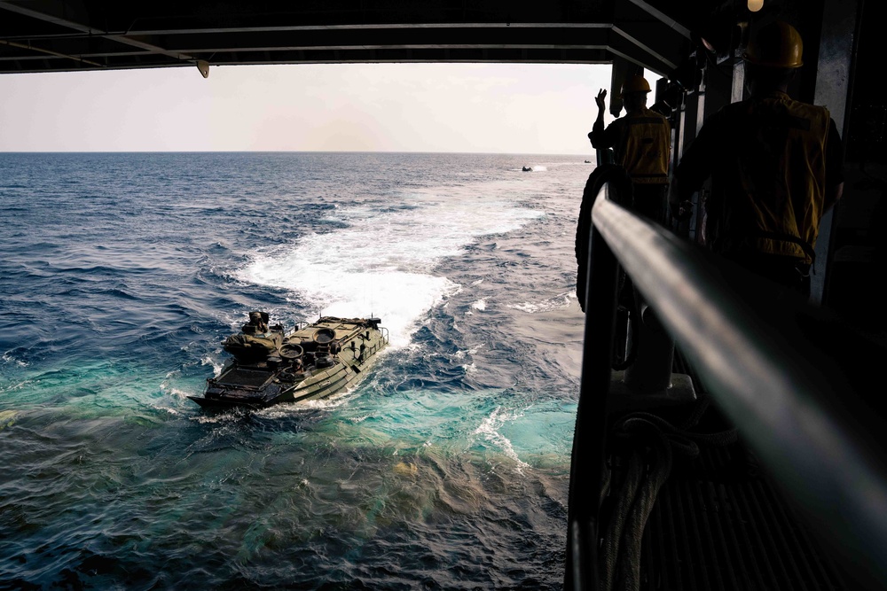 Ready for anything: 31st MEU embarks Marines and equipment