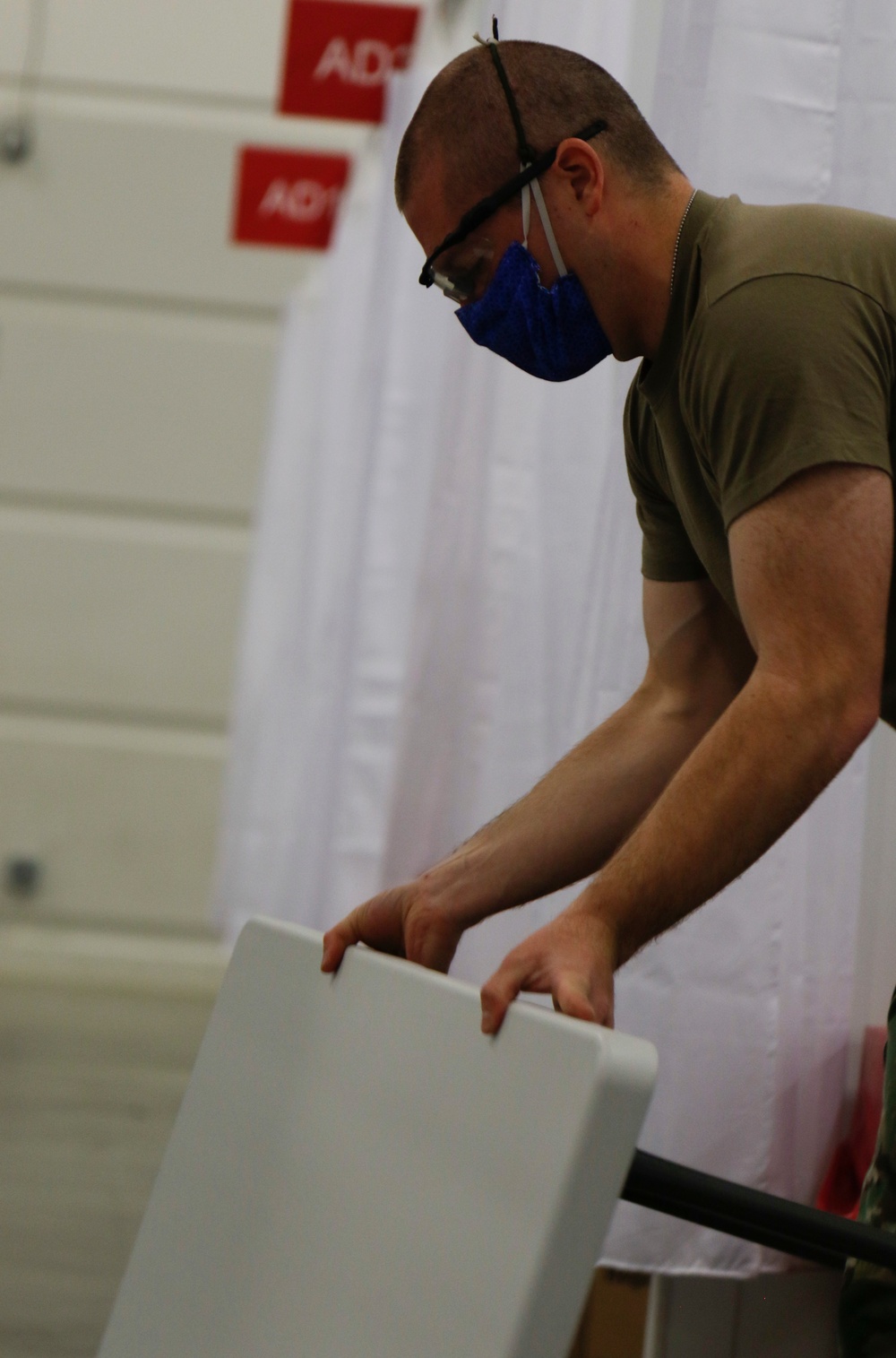 Wisconsin National Guard lending a helping hand at Milwaukee County alternate care facility