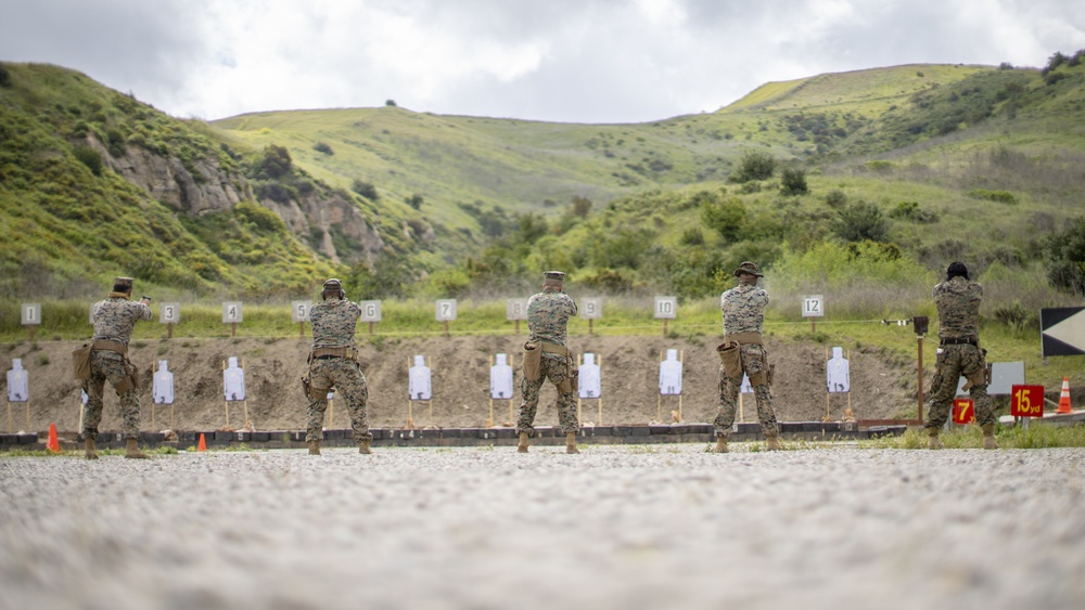 1st Intel Battalion Conducts Live-Fire Pistol Range