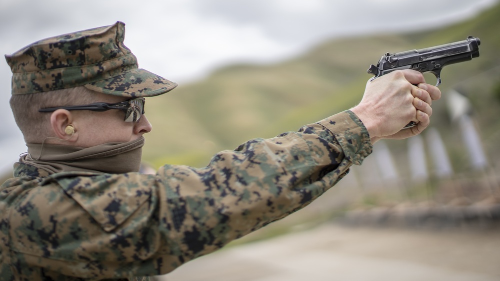 1st Intel Battalion Conducts Live-Fire Pistol Range