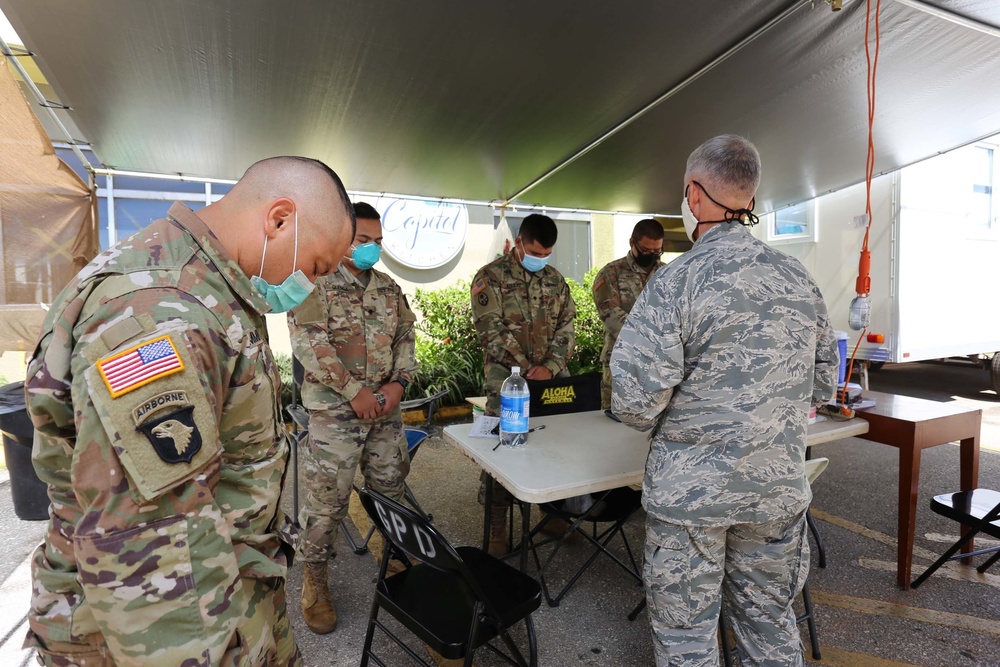 GUNG Chaplain Inspires Troops