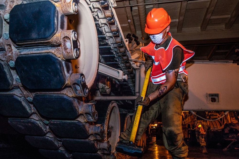 Load em’ Up | Marines with 3rd MLG Backload USNS Dahl