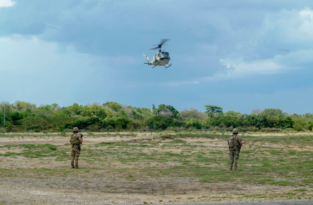 75th Expeditionary Airlift Squadron Delivers Supplies to Kenya