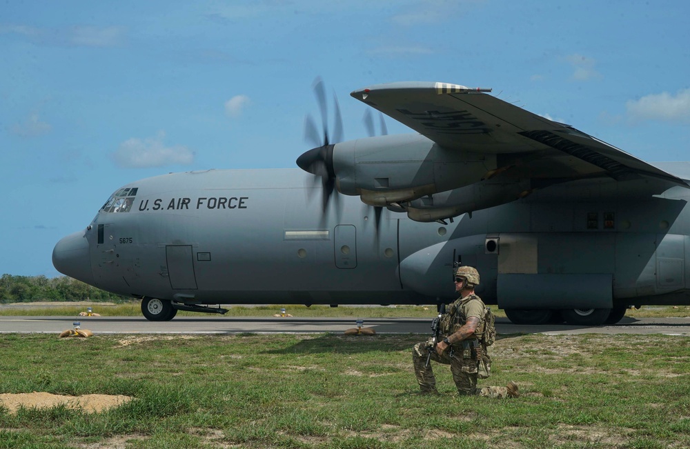 75th Expeditionary Airlift Squadron Delivers Supplies to Kenya