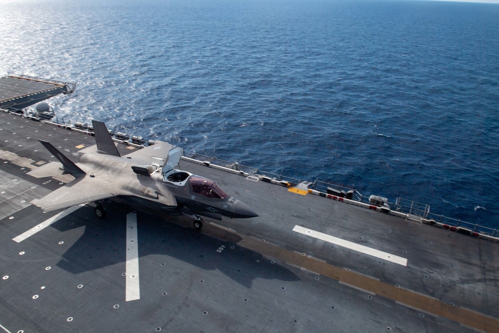 USS America (LHA 6) Conducts Flight Operations April 20, 2020