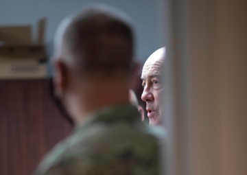 Lt. Gen. Luckey visits Detroit