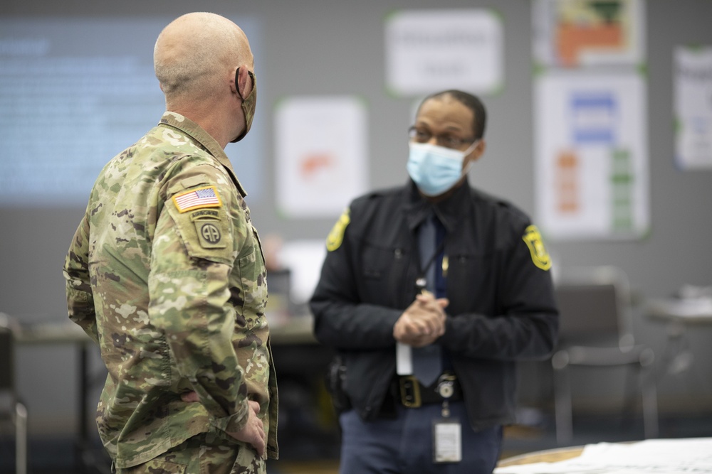 Lt. Gen. Luckey visits Detroit
