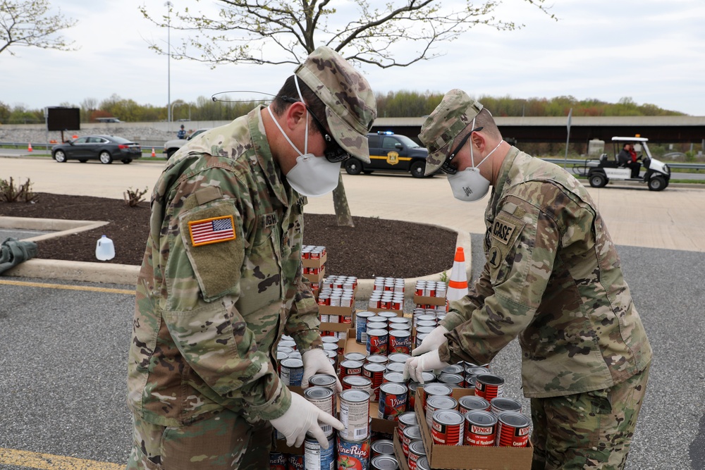 Delaware National Guard assists Food Bank of Delaware