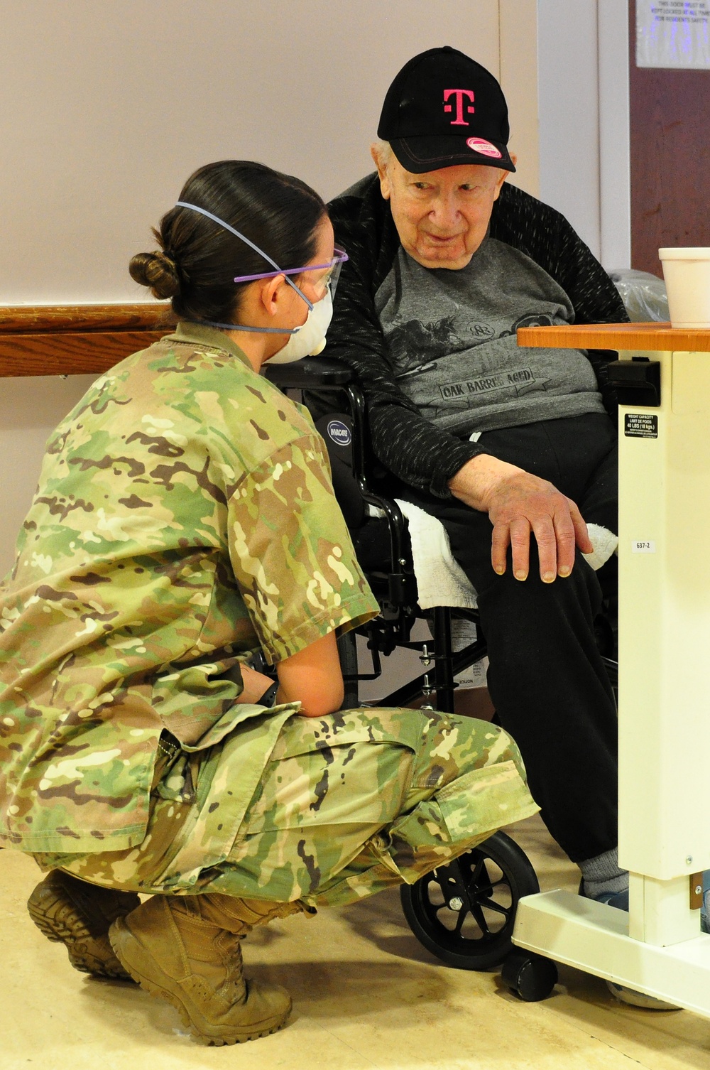 New Jersey National Guard medics and support staff deploy to New Jersey Veterans Memorial Home at Menlo Park