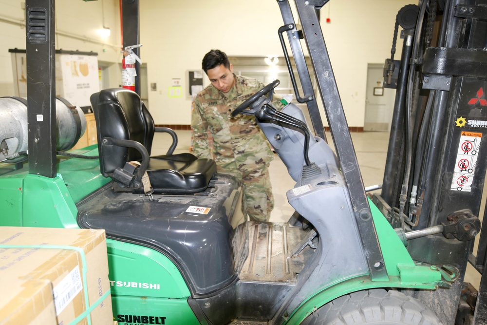 386th Forward Support Company Conducts a Sustainment Mission in Corpus Christi, Texas