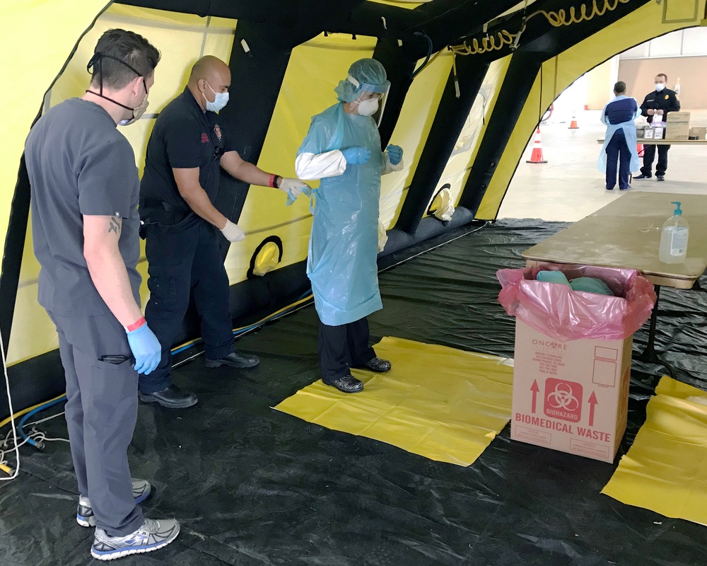 149th Medical Group members assist in medical testing for COVID-19 response