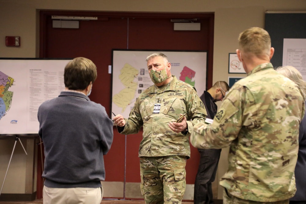 Task Force 51 Commander, Major General John King, visits Atlantic City Medical Field Station