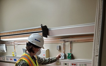 Navy Officer Helps USACE Create Alternate Care Facility In Chicago For COVID-19 Patients