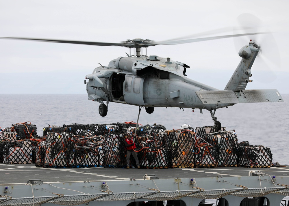 Makin Island Underway