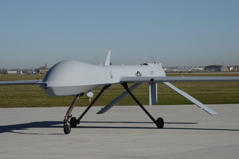 Air Force MQ-1 painted and ready for display