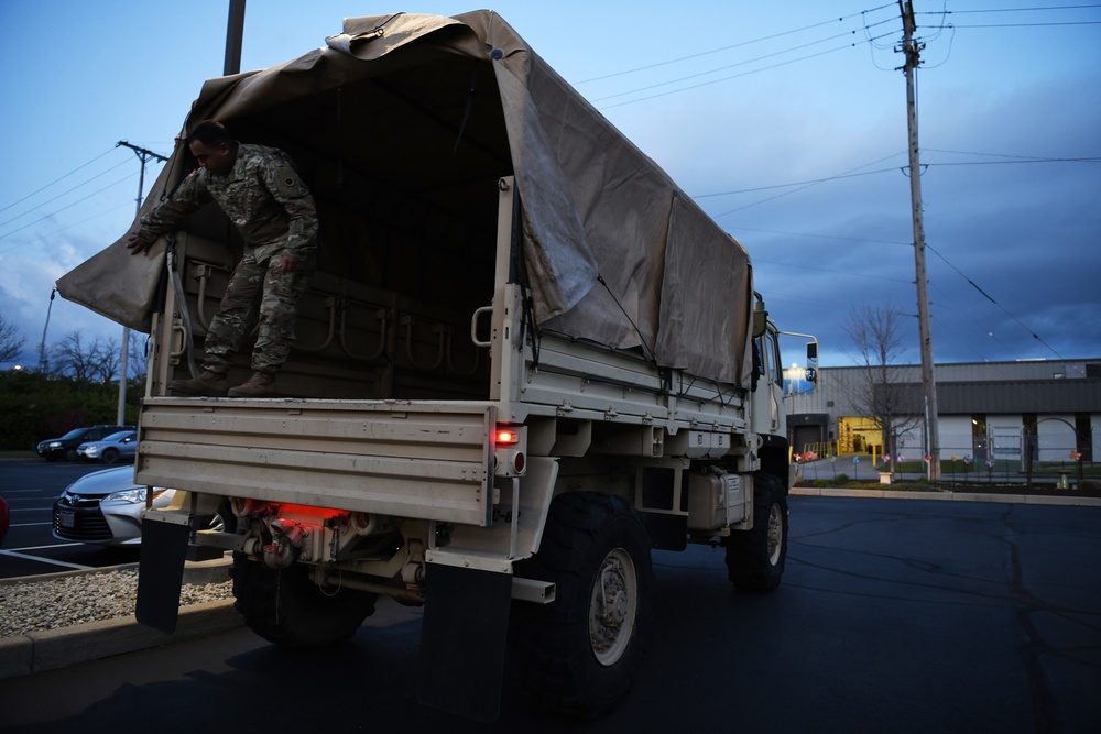 Ohio National Guard distributes food to local communities