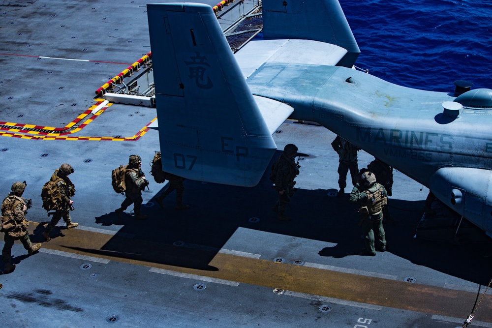 31st MEU, USS America conduct combat mission rehearsal in the South China Sea