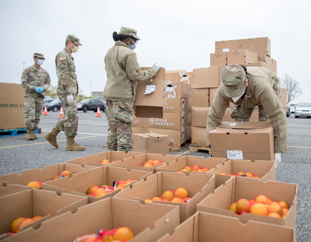 Delaware National Guard assists Food Bank of Delaware