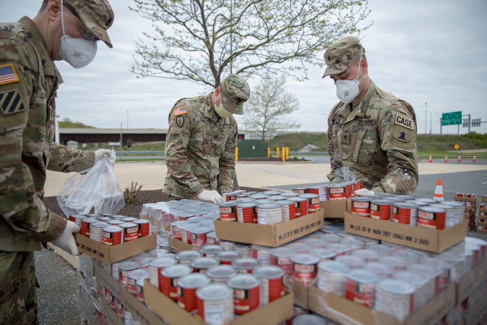 Delaware National Guard assists Food Bank of Delaware