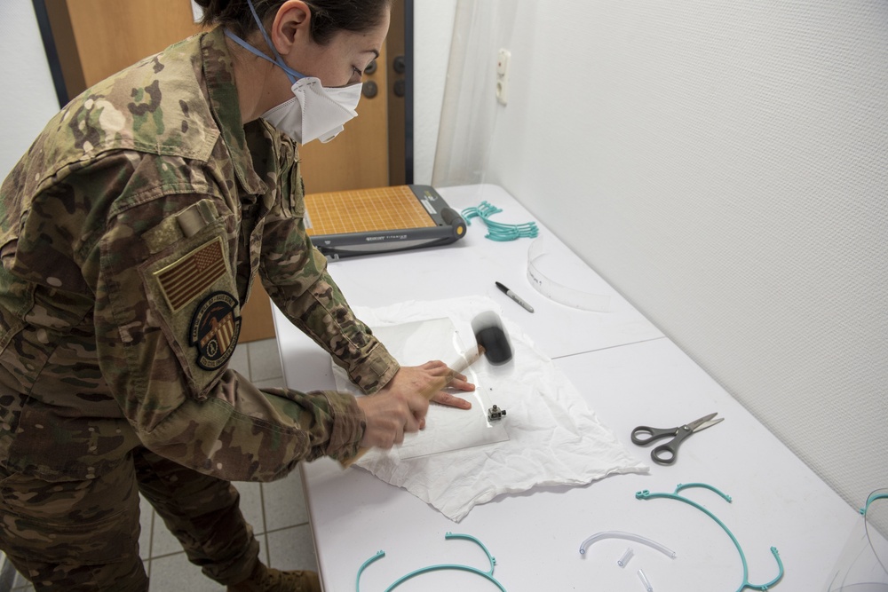 EOD and MXS protects Spangdahlem from COVID-19 through 3-D printed face shields