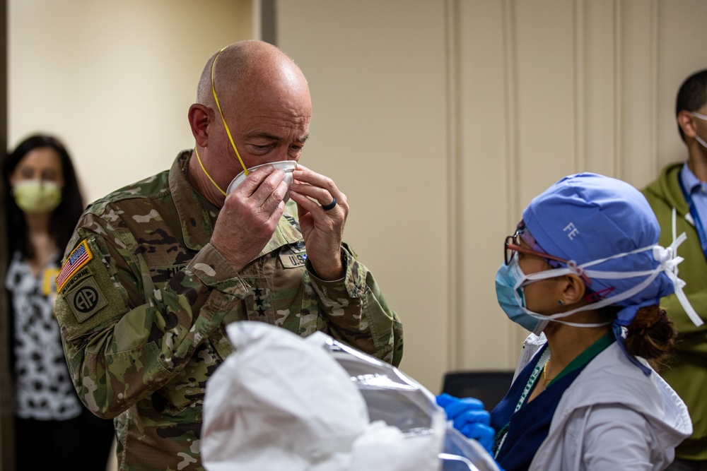 Lieutenant General Charles D. Luckey visits University Hospital, Newark, NJ