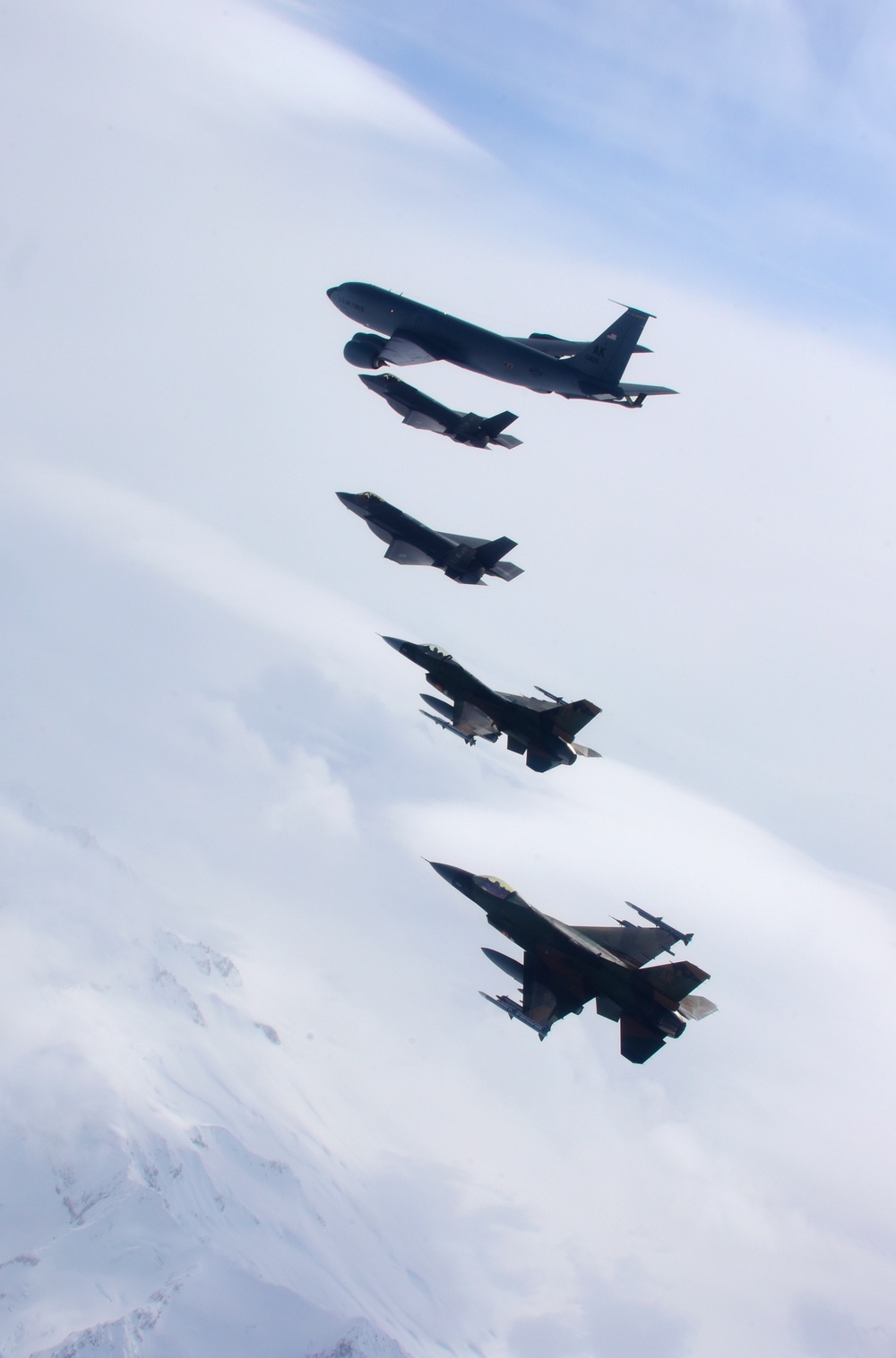 F-35s join Alaskan airpower team