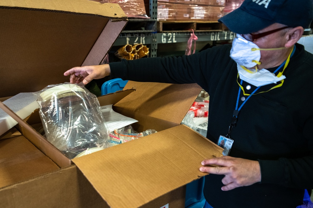 Boeing Delivers Face Shields To FEMA