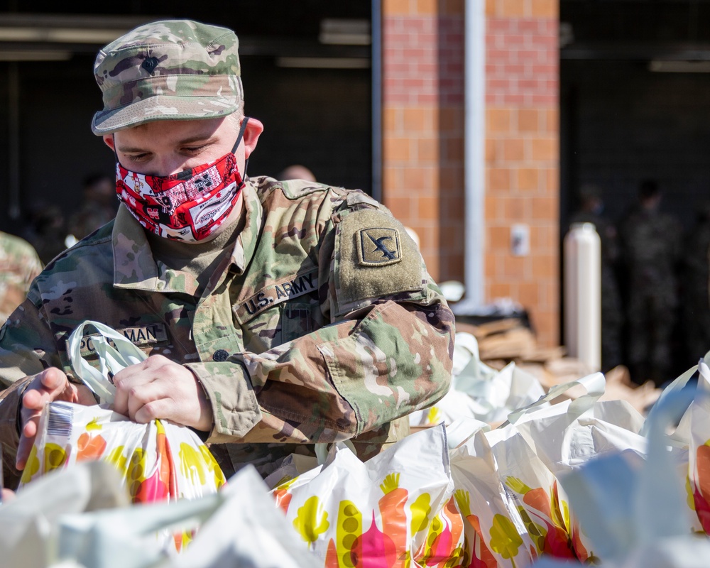 Nebraska National Guard supports food bank operations