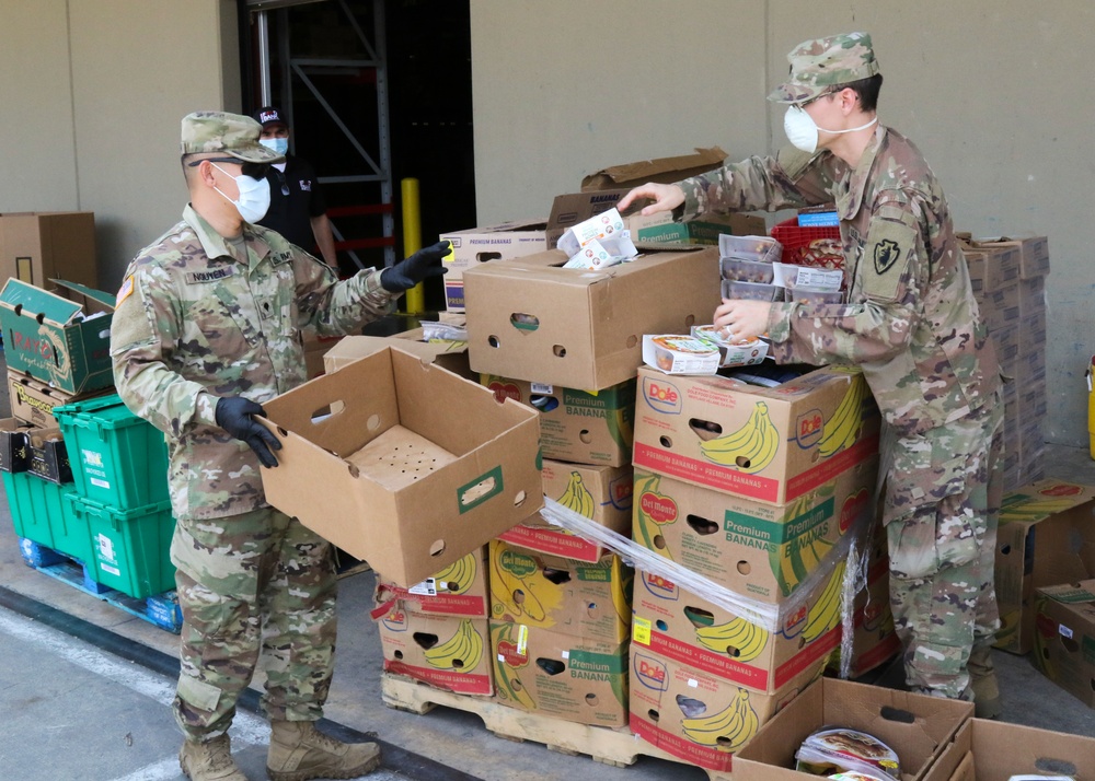 National Guardsmen support San Antonio Food Bank