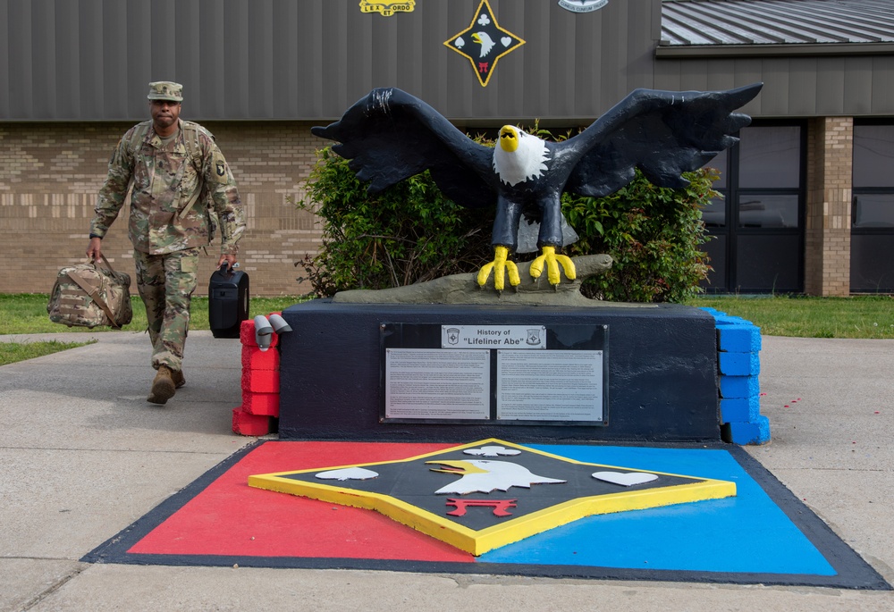 101st Airborne logistics experts deploy to aid COVID effort