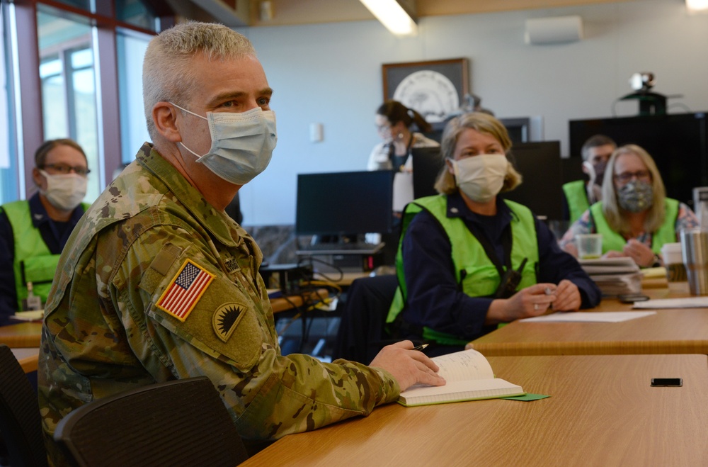 Warm Springs leaders, Oregon National Guard discuss COVID-19 support