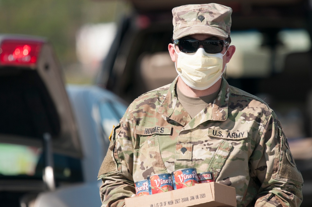 Delaware National Guard assists Food Bank of Delaware