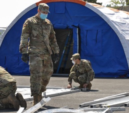 Nevada Guardsmen Set Up Emergency Tents