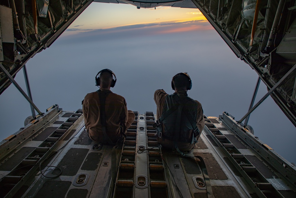 VMGR Aerial Refueling