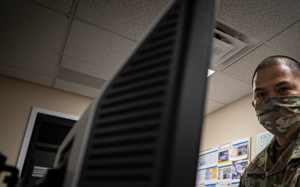 New Jersey’s Joint Operations Center coordinates COVID-19 response