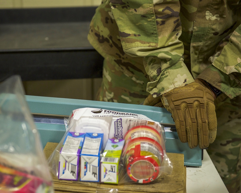 Nebraska Guard supports food bank operations in Omaha