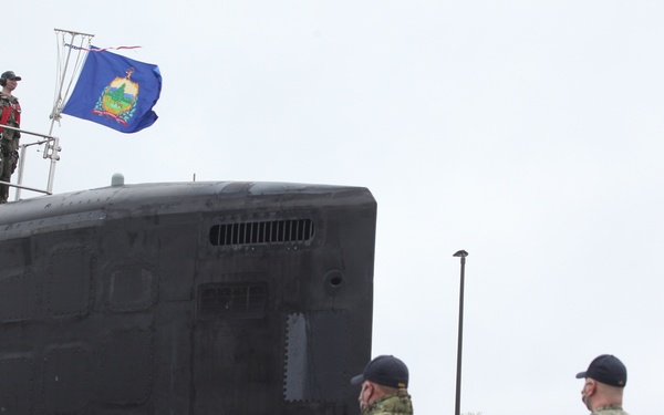 USS Vermont becomes latest Virginia-class fast-attack submarine in service