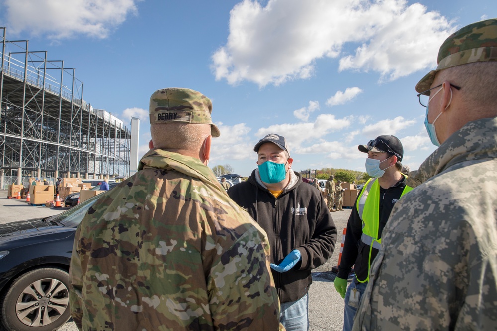 Delaware National Guard assists Food Bank of Delaware