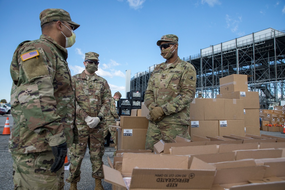 Delaware National Guard assists Food Bank of Delaware