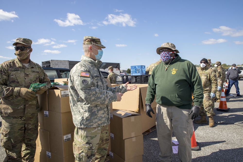 Delaware National Guard assists Food Bank of Delaware